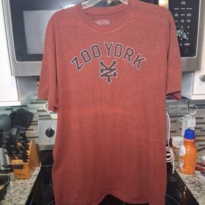 Zoo York T-Shirt Men’s Large Red Graphic Logo Streetwear Skate Tee Short Sleeve